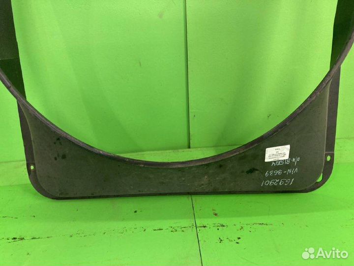 Диффузор радиатора DAF XF105