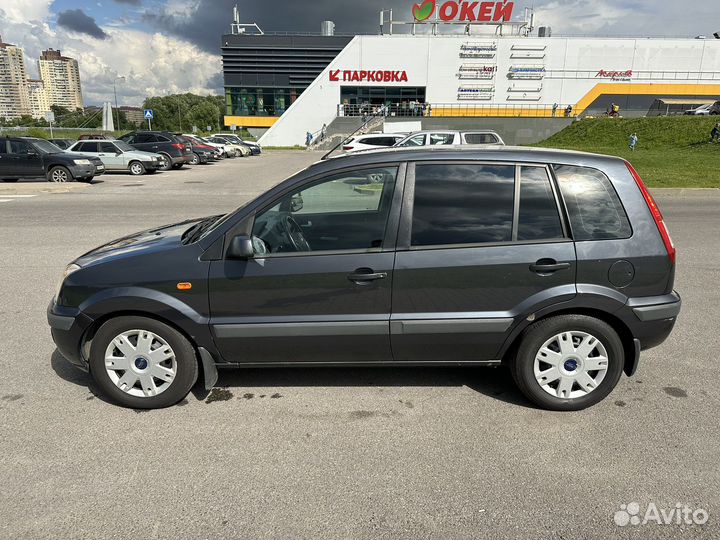 Ford Fusion 1.6 AT, 2008, 210 380 км
