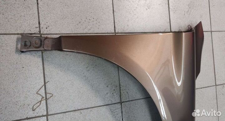 Правое переднее крыло на Volvo xc60 31217976