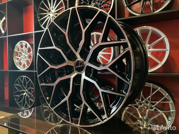 Диски R18 5x114,3 Vossen HF-2 BKF