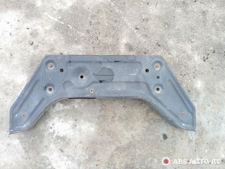Передняя балка (подрамник) seat Ibiza 3 2004