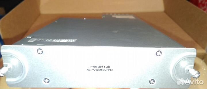Блок питания Cisco 2911 PWR-2911-AC абс. новый