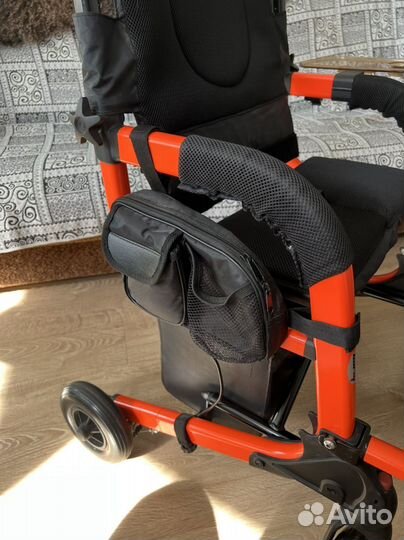 Кресло-каталка с функцией роллатор (ходунки)