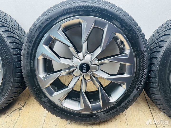 Комплект колес Kia Sorento 4 R20