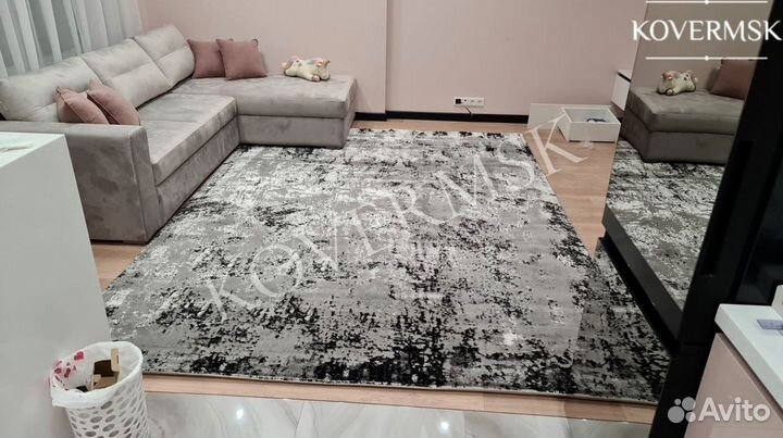 Ковер новый