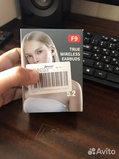 Беспроводные наушники,новые,звук качественный