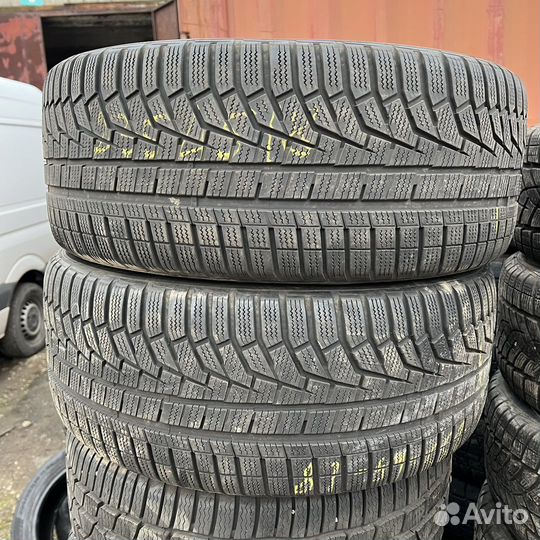 Hankook Winter I'Cept Evo2 W320 235/45 R18