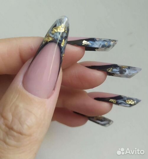 Наращивание ногтей