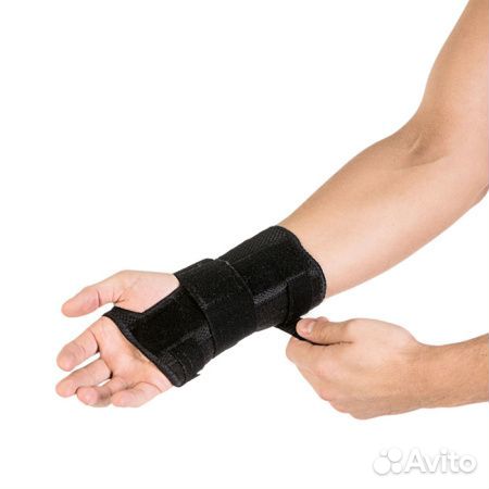 Бандаж на лучезапястный сустав