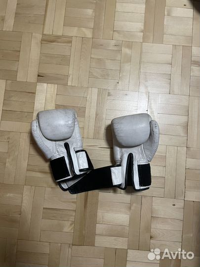 Боксерские перчатки Fairtex