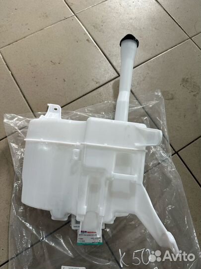 Бачок омывателя Toyota Camry 50 55 новый 9236