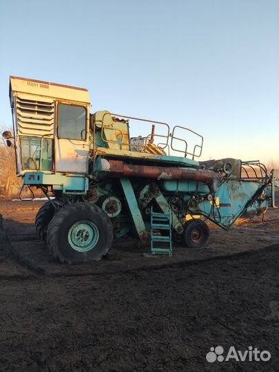 Комбайн Енисей Енисей-1200, 1992