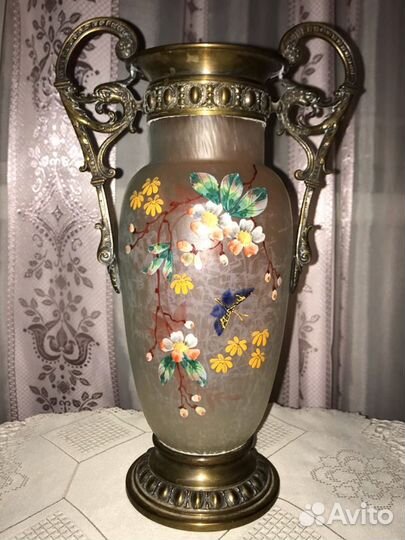 Старинная ваза