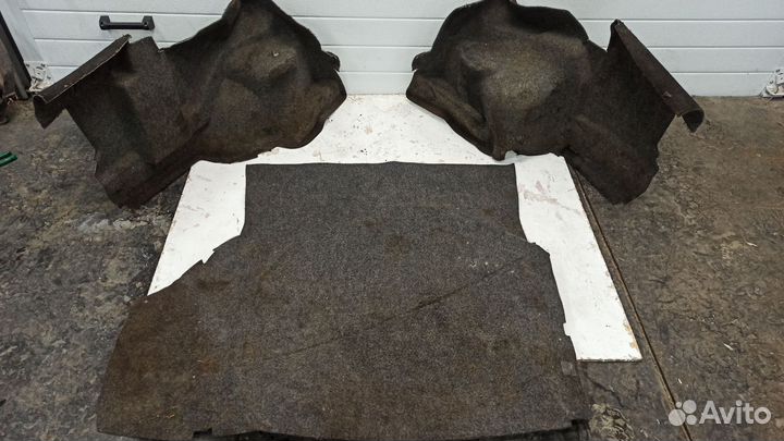 Обшивки багажника бмв е36