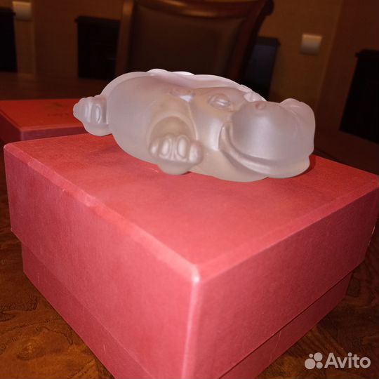 Сувенир бегемот на льду матовый Avdeev Crystal