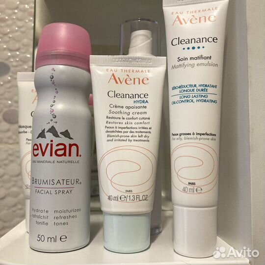 Набор косметики Avene