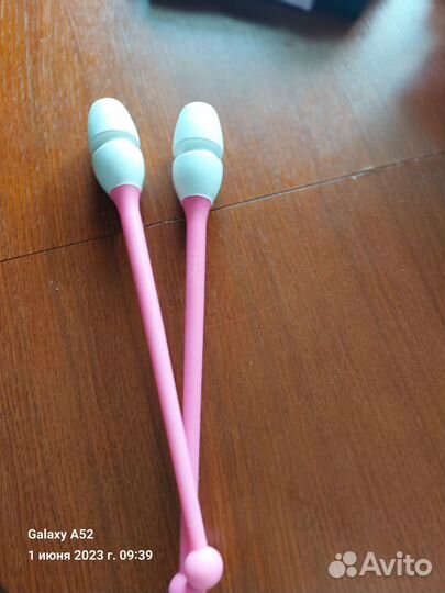 Булавы гимнастические