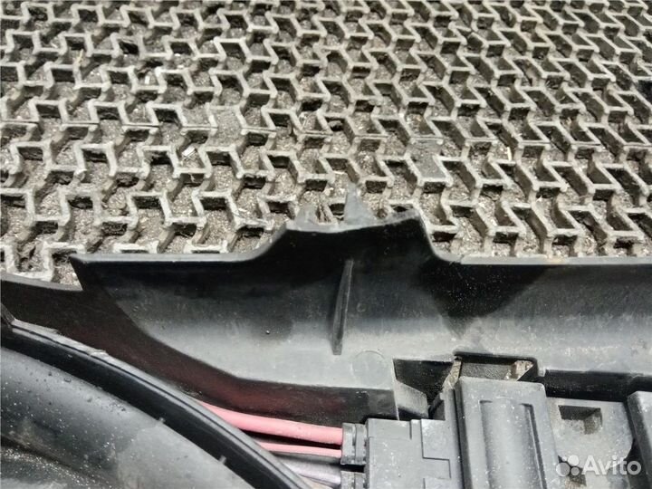 Вентилятор радиатора Seat Alhambra, 2004