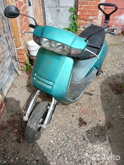 Honda lead