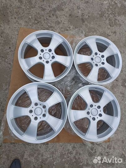 Литые диски Weds R17 как новые 114,3