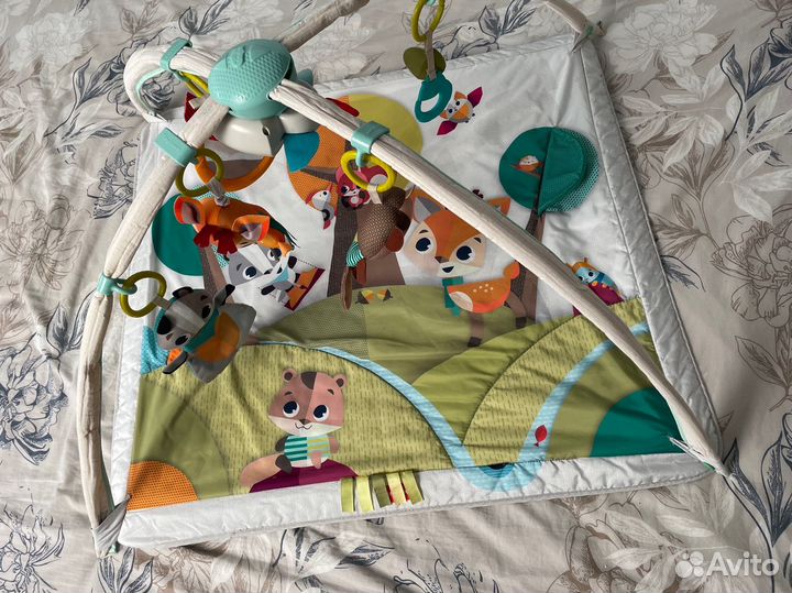 Детский развивающий коврик tiny love музыкальный