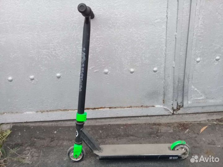 Трюковой самокат