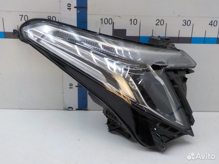 Фара левая Cadillac XT5