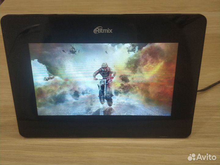 Цифровая фоторамка Ritmix RDF-702