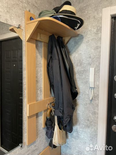 Компактная прихожая