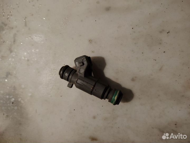 Форсунка топливная Bosch 0280156357 Peugeot 206