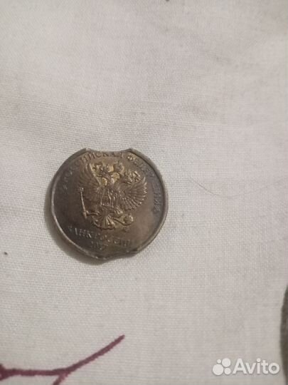 Продам монету