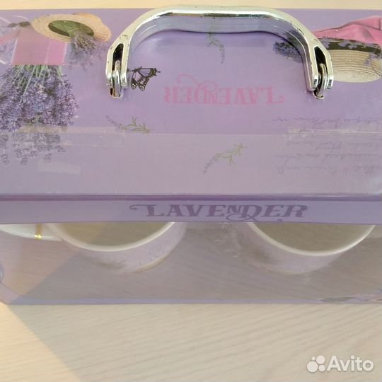 Набор чашек с блюдцами 