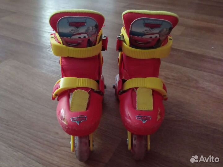 Роликовые коньки раздвижные + защита и шлем