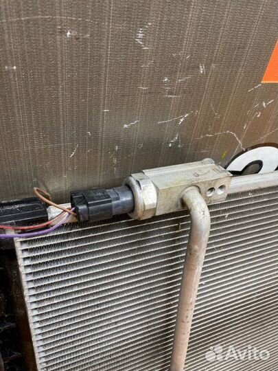 Радиатор кондиционера Mercedes-Benz C-Class W204