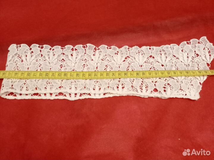 Кружевной воротник женский