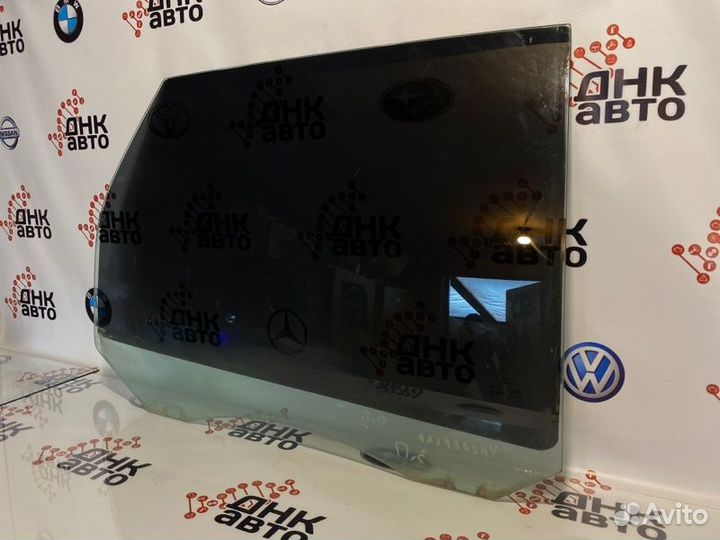 Стекло двери заднее правое Ford Focus 2 универсал