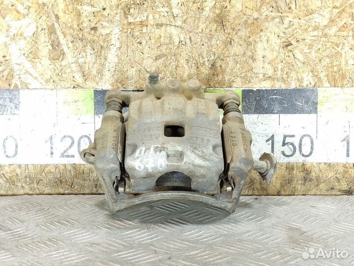 Суппорт передний правый Ford Fiesta 2008-2019