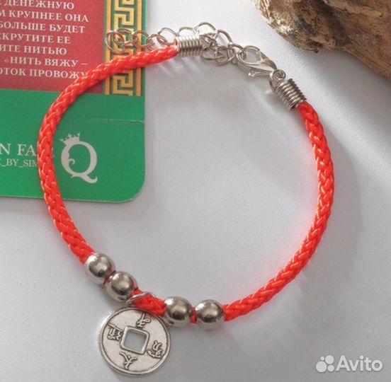 Браслет красная нить