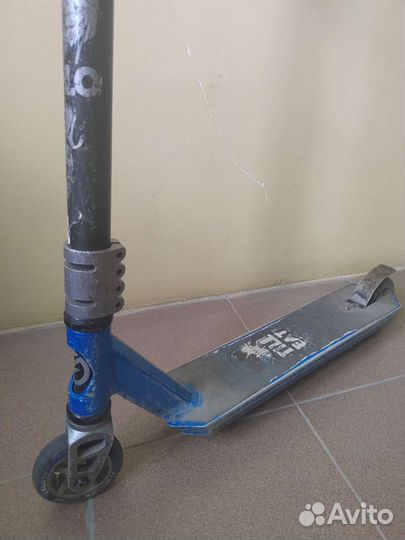 Трюковой самокат oxelo
