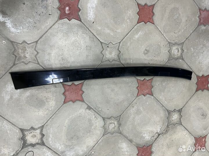 Молдинг правй крыши w207 w212