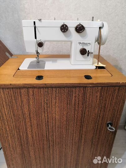 Швейная машинка чайка бу