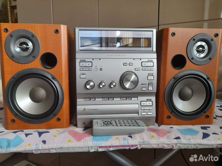 Музыкальный центр sony