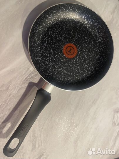 Сковорода tefal новая