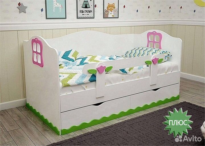 Детская кровать Для детейот двух лет с аппликацией