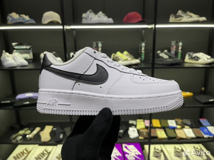 Кроссовки Nike Air Force 1 Low 