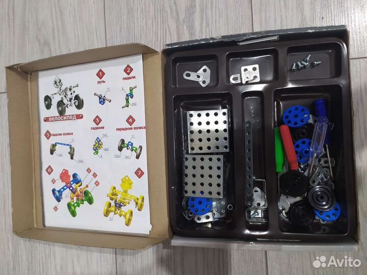 Конструктор металлический два набора разных