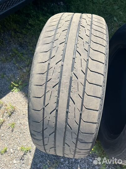 Toyo DRB 215/55 R16