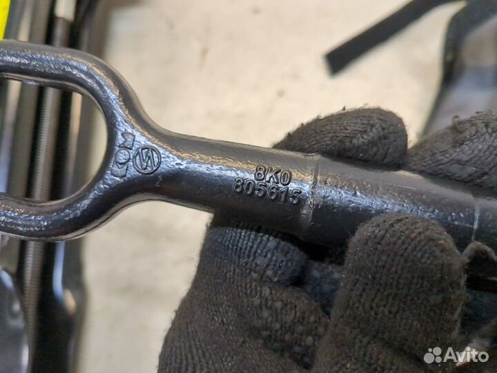 Набор инструментов штатный Audi Q5, 2011