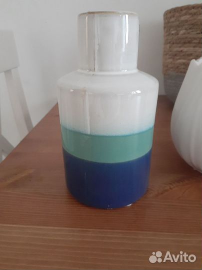 Цветочный горшок, ваза