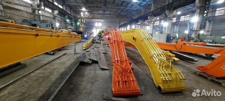 В наличии Длинная стрела 18 метров Komatsu PC300